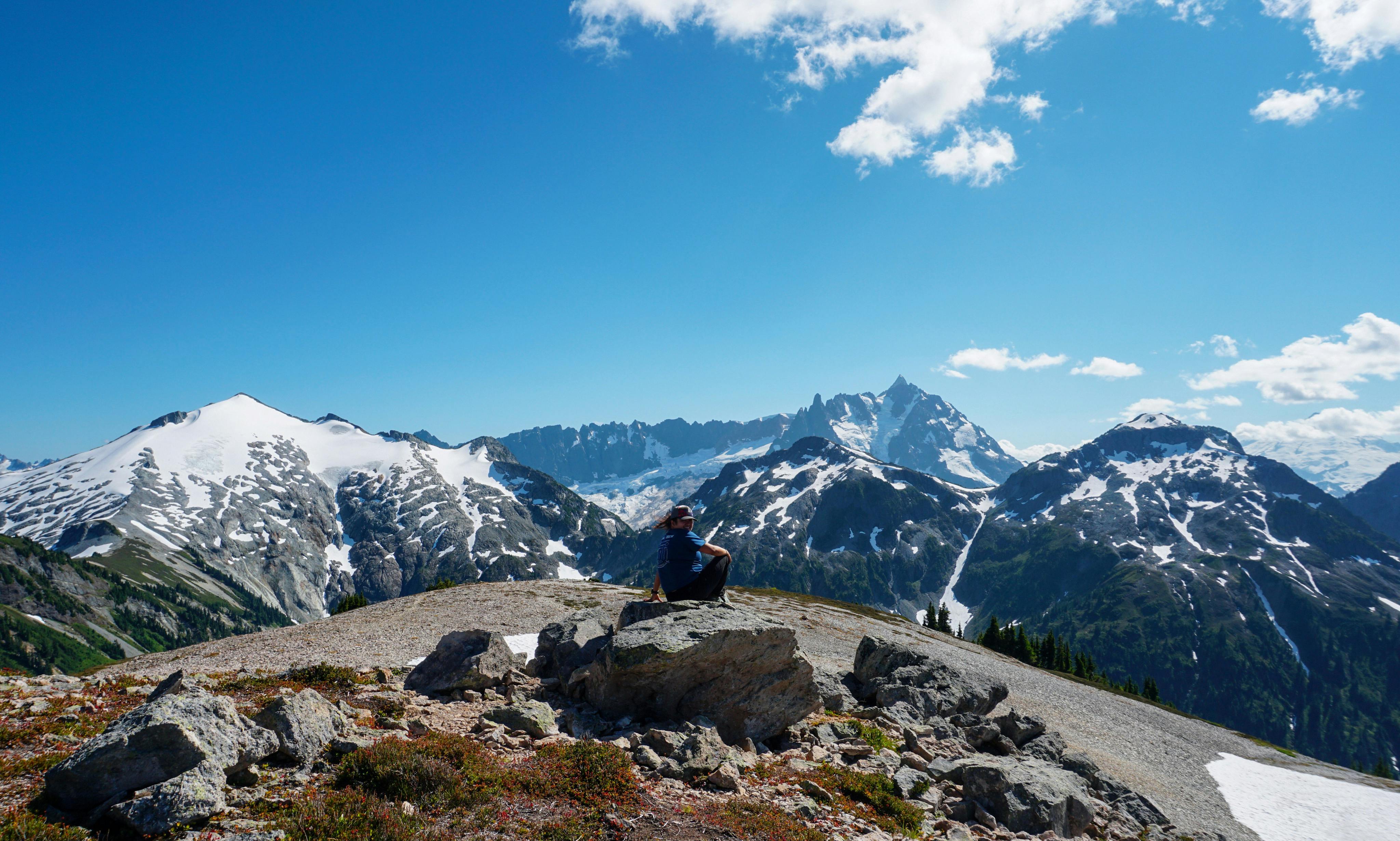 Snowy Hannegan Peak on a sunny day in the mountains.