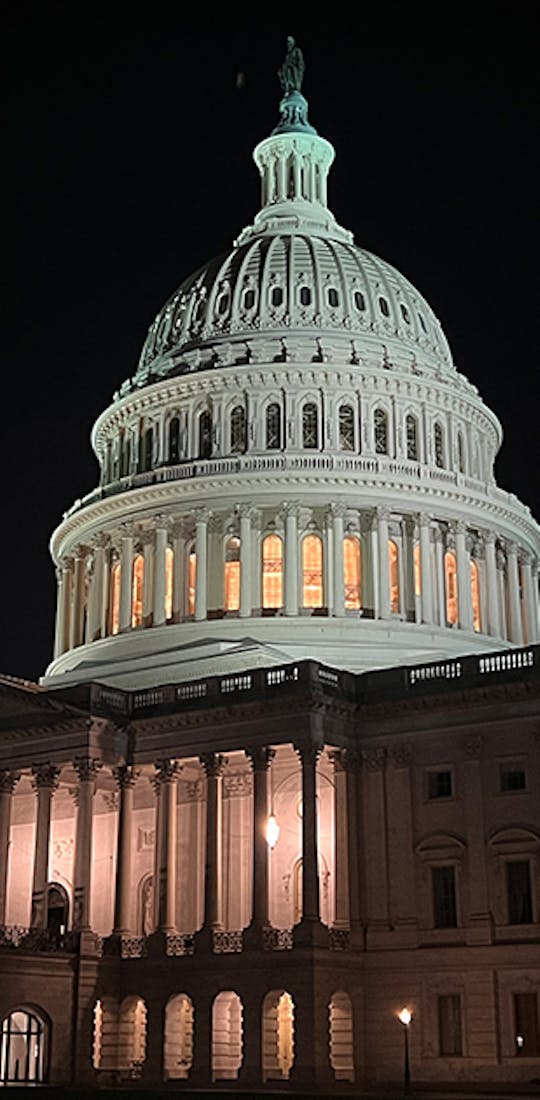The White House lit up during the nighttime