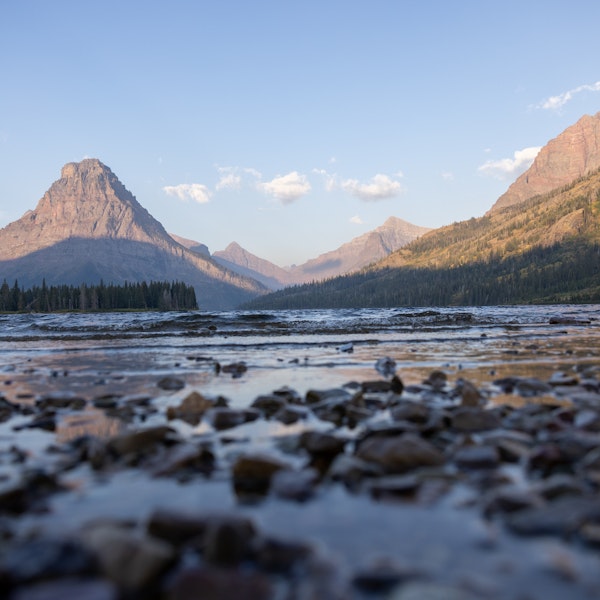 Beautiful views of the Montana mountains in Glacier National Park.