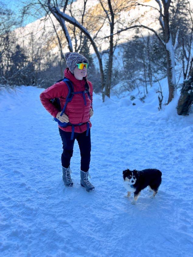 Kristen Bor of Bearfoot Theory on a winter hike in her 9