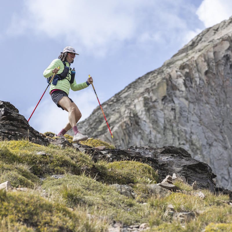 Hiking down rocky terrain in the Oboz Katabatic LT hiking shoes.