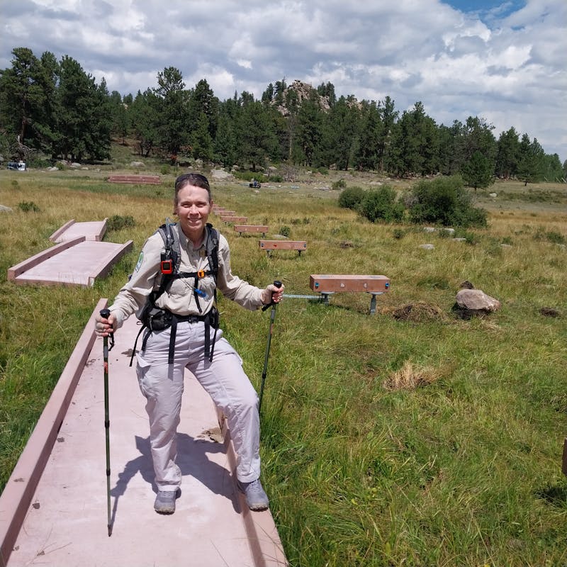 Oboz Local Hero Carol Kennedy hiking in the Katabatic Mid Waterproof hiking boot.