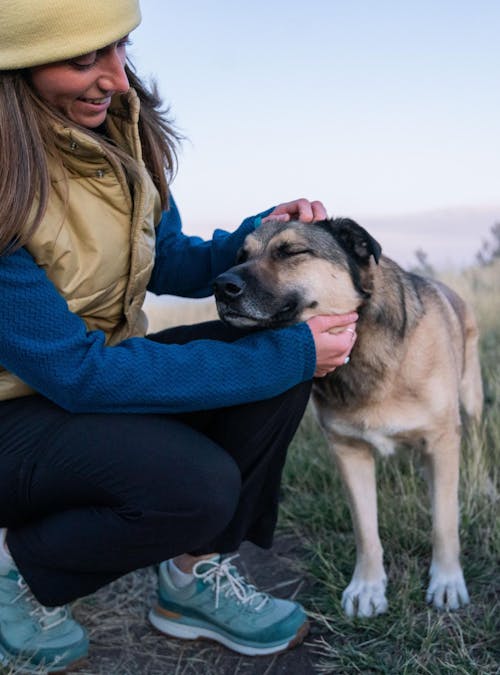 Enjoying some light hiking in the Hyalite Low waterproof hiker and giving some pets