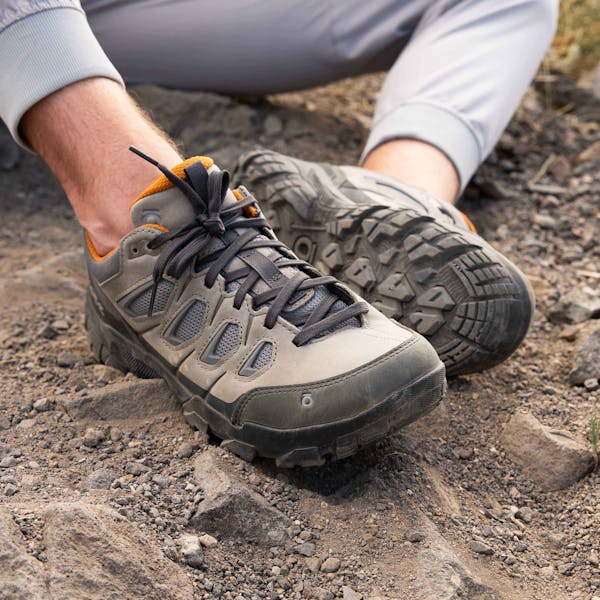 Oboz Sawtooth X Low hiking boots in Hazy Gray.