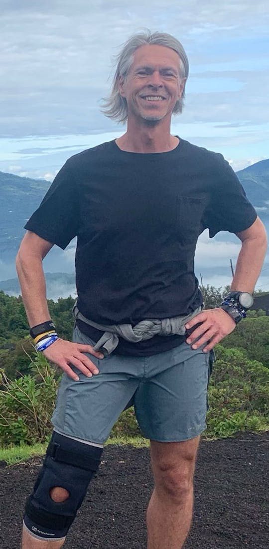 Oboz Trailblazer Buddy Teaster hiking in Oboz hiking shoes